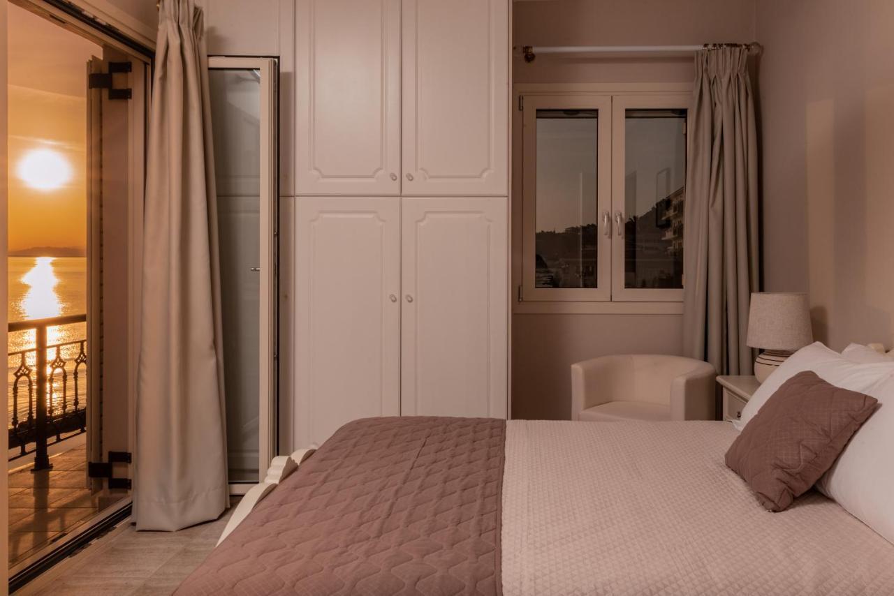 Villa Elizabeth - Seafront Classic Villa! Argassi Buitenkant foto